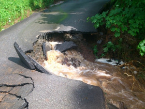 Přívalový déšť o víkendu zasáhl Liberecký kraj. Foto: HZSLK