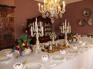 Stůl sváteční. Foto: NPÚ Sychrov
