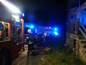 Požár v Oldřichově. Foto: HZSLK