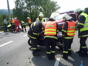 Nehoda motocyklu. Ilustrační foto: HZSLK