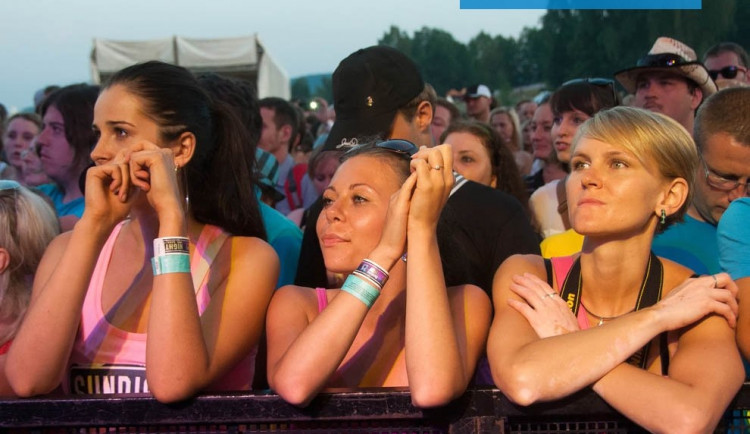 První den Benátské ve znamení Sunrise Avenue a Sabatonu