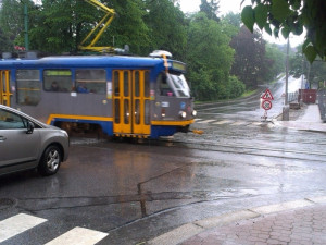 Tropy vystřídají bouřky. Příští týden se ochladí