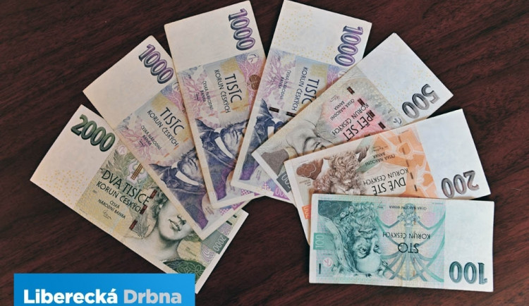 Podvodníci okrádají po telefonu o desítky tisíc korun