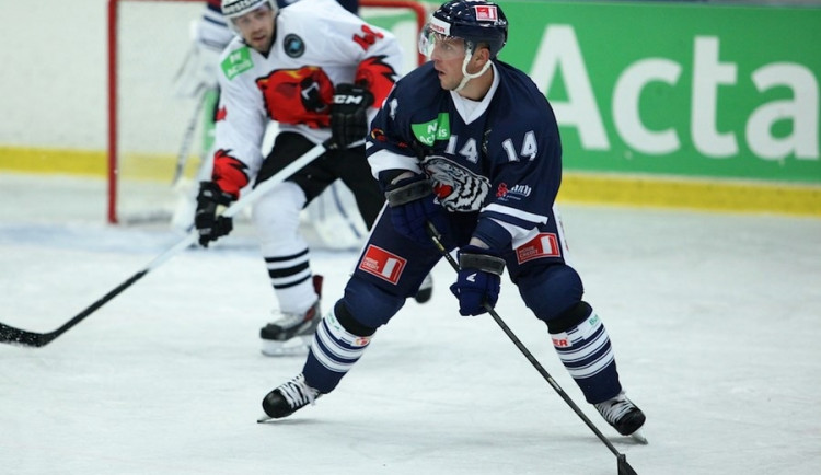 Bílí Tygří nezvládli ani třetí zápas. Ve Švédsku těsně podlehli Brynäs. Ilustrační foto: bilitygri.cz