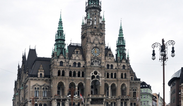 Jak žijí v Liberci cizinci? Uvidíte před radnicí