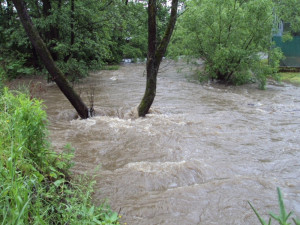 Na Liberecku stoupaly hladiny řek, Smědá až na druhý stupeň