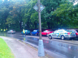 Nehoda zablokovala přilehlé ulice