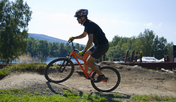 Podzimní Singltrek Fest nadchnul nejen cyklisty