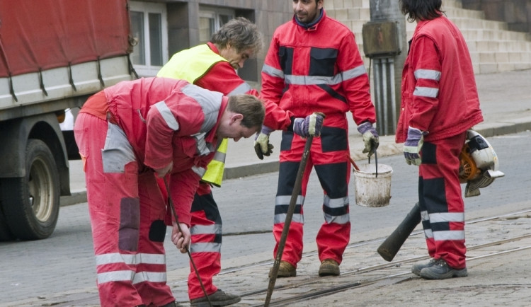 O jedno pracovní místo se v Libereckém kraji uchází více než devět osob. Ilustrační foto: Jaroslav Appeltauer