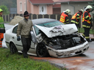 Nehoda u Dětřichova. Foto: HZSLK