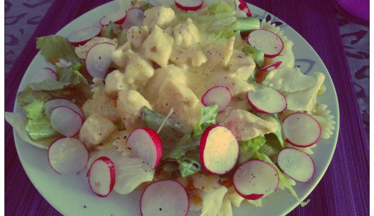 935480_295662557236504_989508893_n