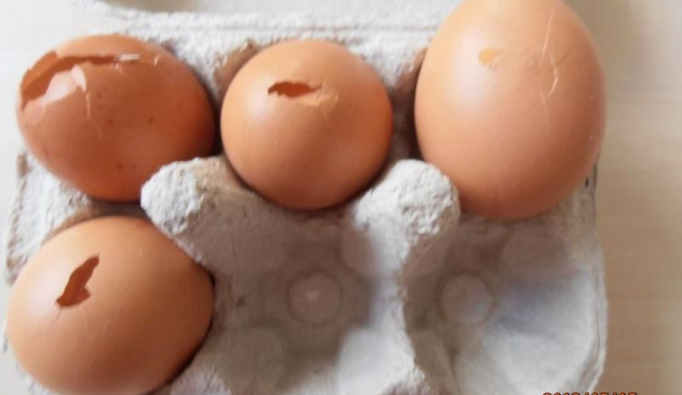 Rozbitá vejce, která prodávala Billa