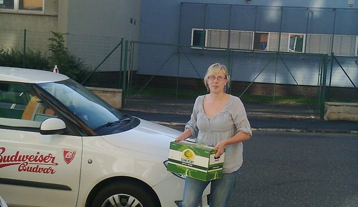 Tipování od boku se vyplatilo. Vyhrála karton Cideru