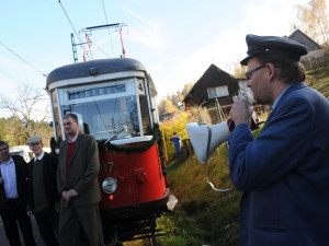 Historická tramvaj vyjela na státní svátek na slavnostní projížďku. Foto: MML/Jan Král