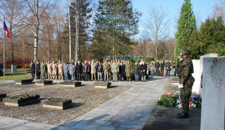 Den válečných veteránů na ruprechtickém vojenském hřbitově. Foto: legionar.org
