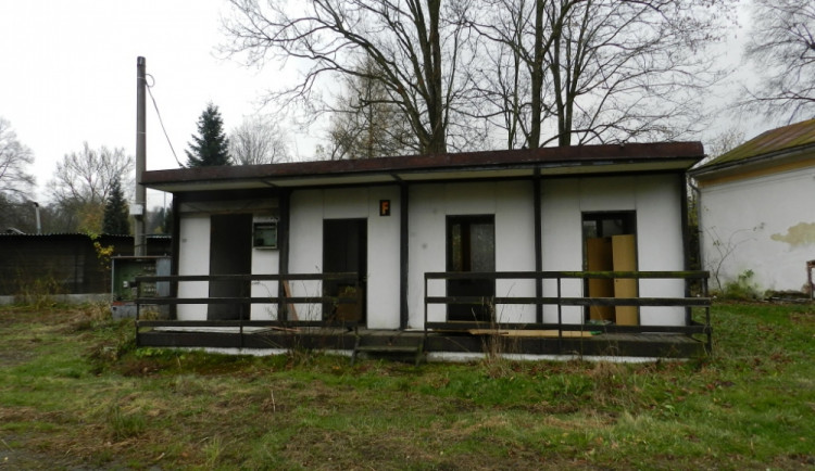 Chcete stavební buňku? Frýdlant je nabízí zdarma