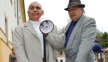 Romové neskládají zbraně. Chtějí do Evropského parlamentu