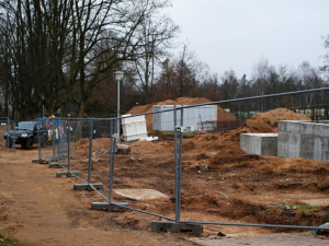 Na konečné tramvaje roste nový vchod do ZOO
