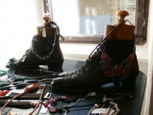 Vychytaná výzdoba výlohy.