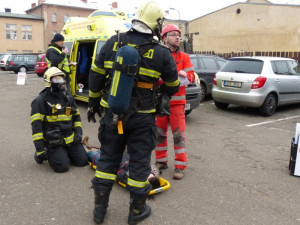 Čtrvteční cvičení v kasárnách. Foto: HZSLK