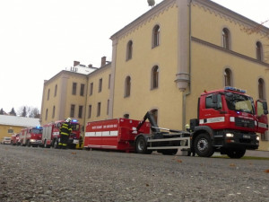 Čtrvteční cvičení v kasárnách. Foto: HZSLK