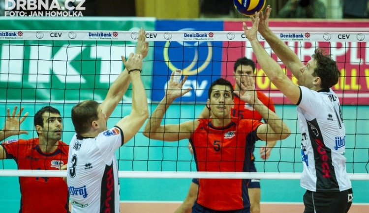 Jihostroj uzavře první půlku extraligy, pivo bude zdarma