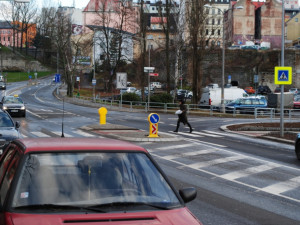 Nová křižovatka u Ambiente