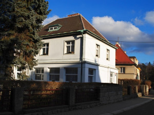Příběhy domů: Lenhartova vila na místě pavilonu Výstavy německých Čech