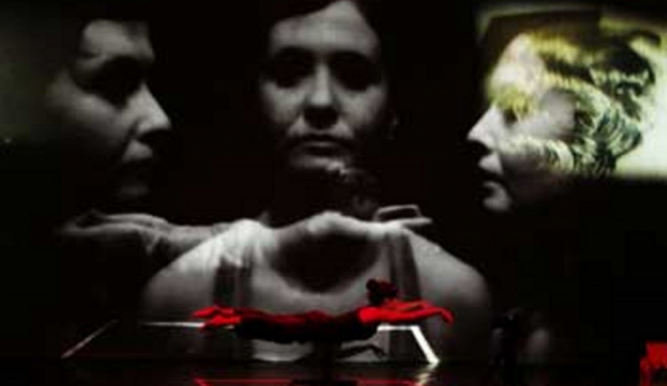 Mraky Handa Gote. Foto: Naivní divadlo