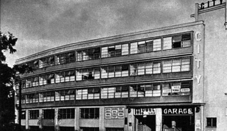 Palác City ve 30.letech 20.století. Foto: LIBEREC:REICHENBERG