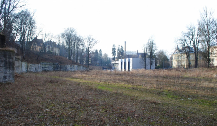 Tady by mělo vyrůst šest domů se 112 byty