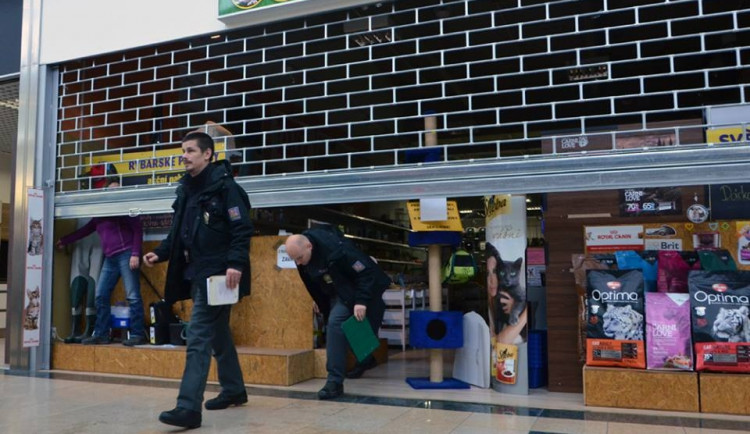 Svět zvířátek navštívila také policie