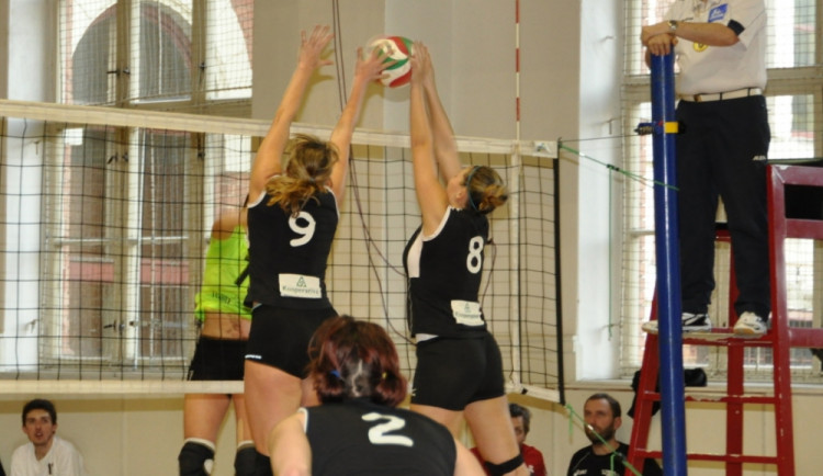 Hráčky Lokomotivy nestačily na Hradec. Foto: Lokomotiva Liberec