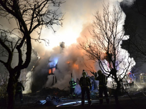 Na Frýdlantsku lehlo popelem stavení plné zvířat. Foto: HZSLK