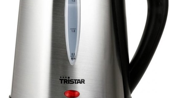 Kaufland stahuje z prodeje nebezpečnou rychlovarnou konvici