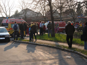Z nehody u liberecké Hokejky vyvázl řidič téměř bez zranění