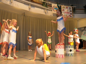 Nejmenší tanečníci a zpěváci mají za sebou životní premiéru. Foto: Jan Král
