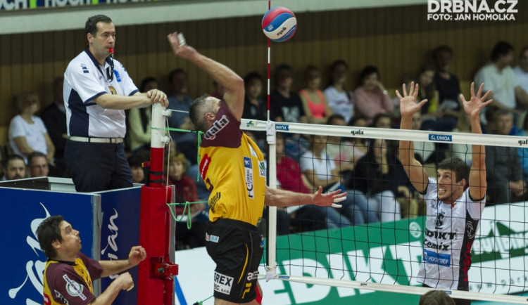 Jihostroj rozstřílel Liberec servisem a sérii vede o bod