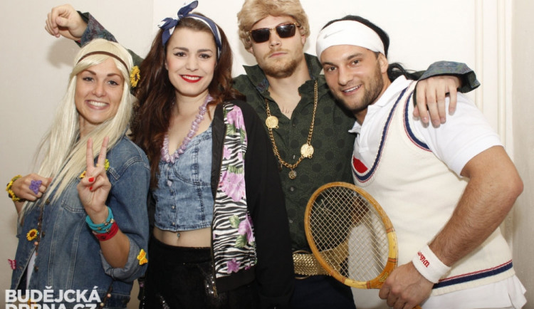 Sobotní Retroparty provětrala skříně prarodičů