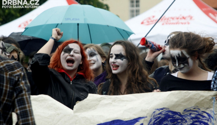 Zatlačte slzu, Budějovický Majáles 2014 skončil