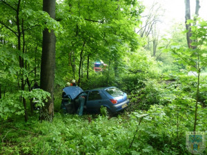 Nehoda se obešla bez zranění. Foto: Hasiči Hrádek nad Nisou