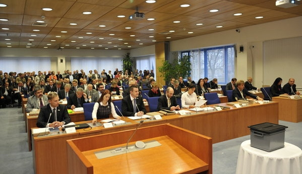 Žalobkyně chce pro bývalé radní podmíněné tresty