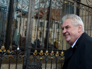 Prezident Miloš Zeman míří na třídenní návštěvu kraje