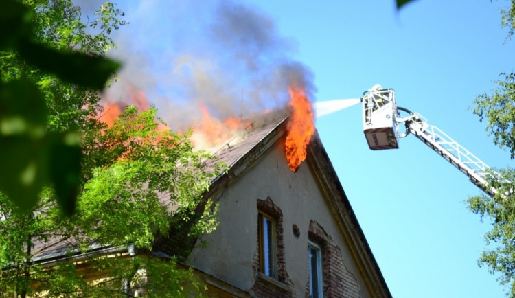 Škoda je vyčíslena na 500 tisíc korun. Foto: HZSLK