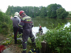 Nehoda u Mírové pod Kozákovem. Foto: HZSLK