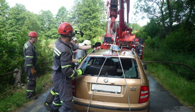 Tragická nehoda u Mírové pod Kozákovem. Foto: HZSLK