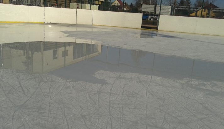 Zimní kluziště v Turnově. Foto: MS Turnov