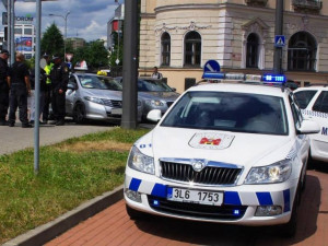 Namol opilý taxikář dojezdil. Nadýchal 2,17 promile