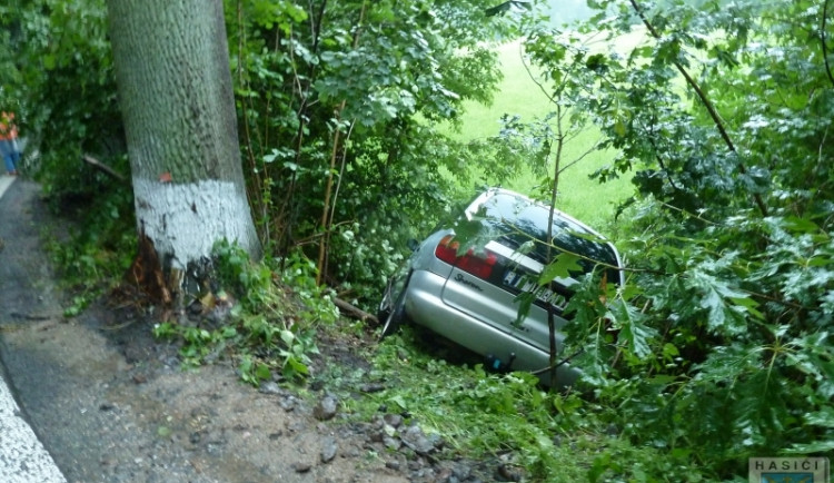 Další nehoda na Grabštejnu. Foto: Hasiči Hrádek nad Nisou