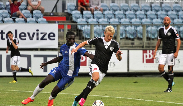 Liberec v Budějcích nezářil, v premiéře se trefil Koreš